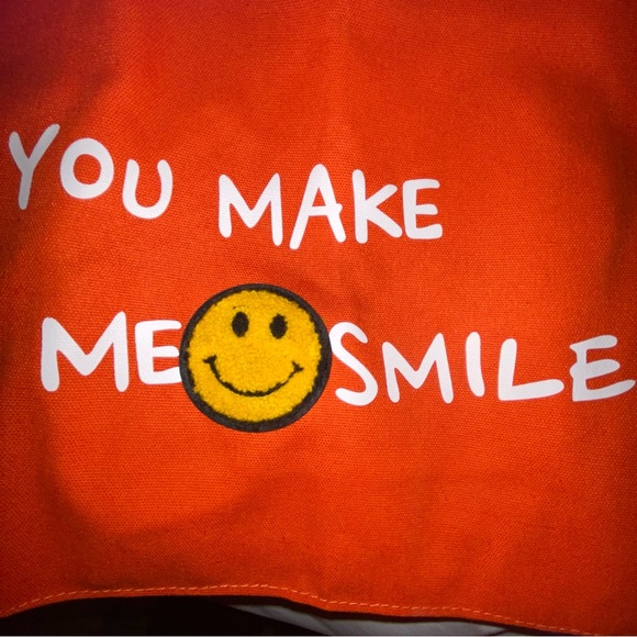 You Make Me Smile Orange Bag!!!😍😍 - Picture 5 of 7
